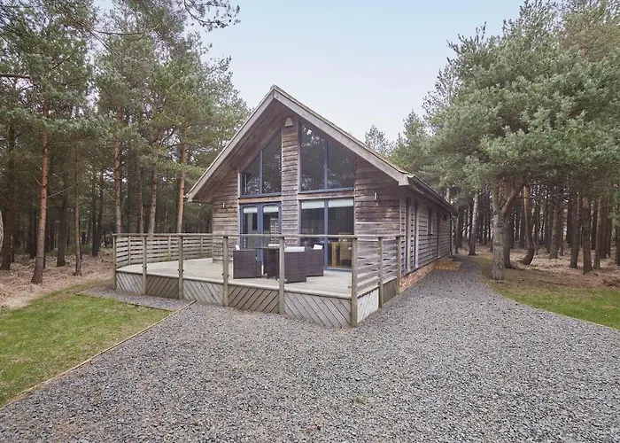 Host & Stay - Simon Howe Lodge